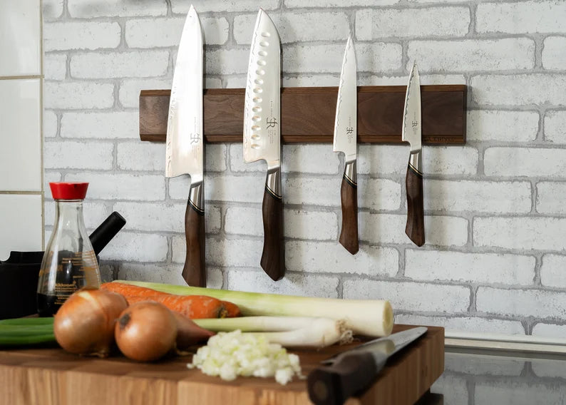 Magnetischer Messerhalter aus Walnussholz von Ryda Knives