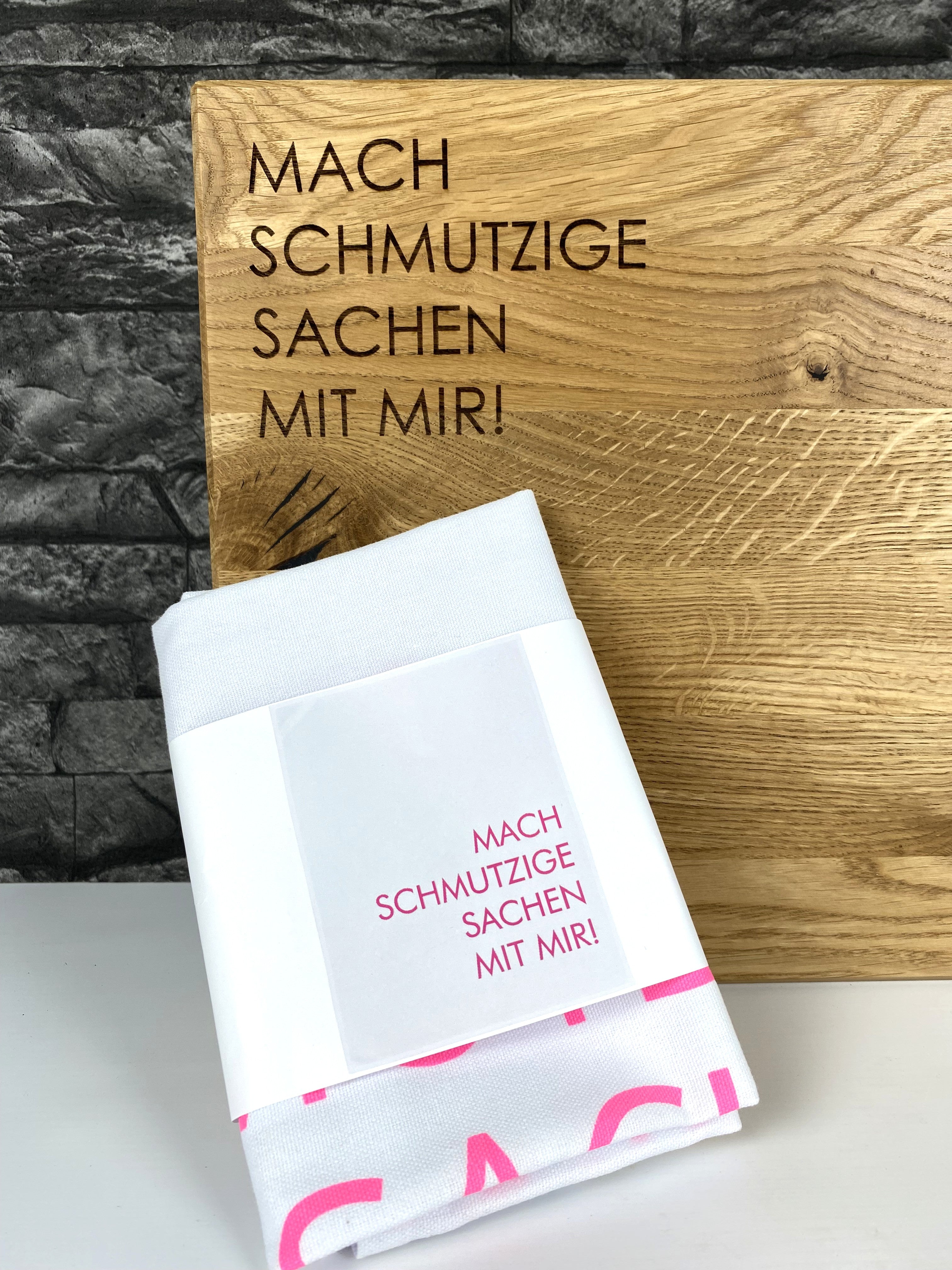 Küchenset #4 mit Spruch – Eichen-Schneidebrett & Geschirrtuch "Mach schmutzige Sachen mit mir", Naturzeugs, Schneidebrett, Küchenbrett, Eichenbrett, Servierbrett, Spruch, Geschirrhandtuch 